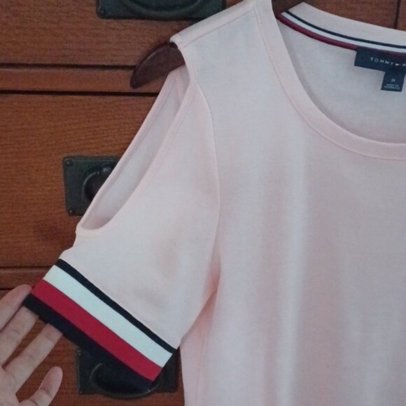Tommy Hilfiger Signature Stripe Cold Shoulder short sleeve T-shirt - Picture 2 of 6